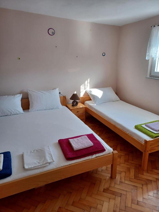 Apartments With A Parking Space Pag - 6325 Pag Town Εξωτερικό φωτογραφία